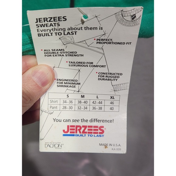 Vintage Christmas Graphic "Santa, I Want It Now" Crewneck Sweatshirt Small Green - Picture 4 of 6